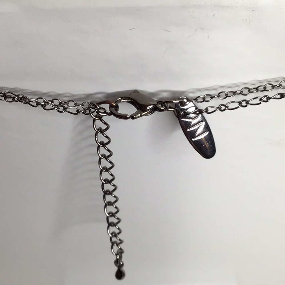 Elegant Red and Silver Cross Pendant Necklace - Picture 3 of 4